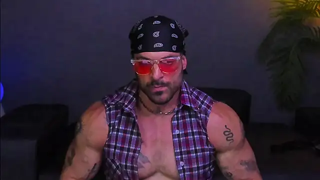 dennis cox1 online show from November 2025 02:28:02 PM