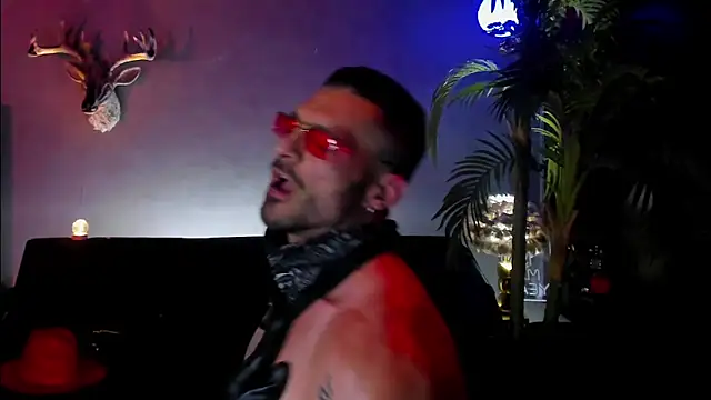 dennis cox1 online show from April 2026 02:21:02 AM