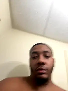 Kingstrokezxx online show from December 2025 08:37:02 PM