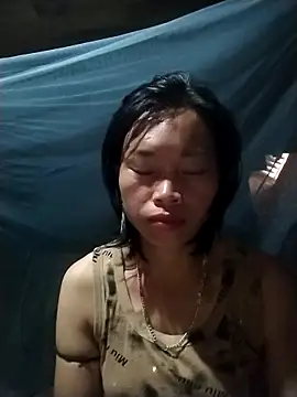   Ngoc20   online show from September 2025 03:28:01 AM