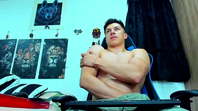 javiersexymann online show from March 2025 05:56:01 AM