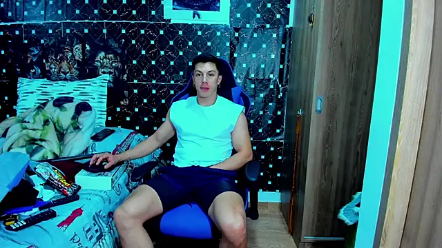 javiersexymann online show from December 2025 08:49:02 PM