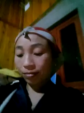 lucybaby00 online show from November 2025 10:51:01 AM