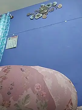 Hotcupale345 online show from February 2026 11:03:01 AM