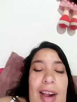 Snapshot of Anahibella chatting on December 2025 05:09:01 PM Anahibella online show from December 2025 05:09:01 PM