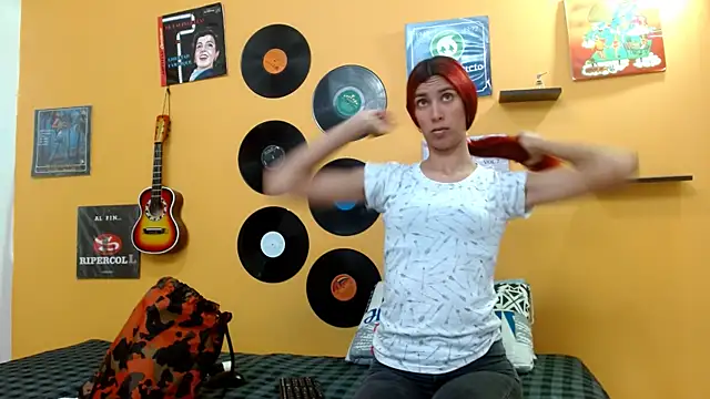 skinnyverus18 online show from October 2025 07:14:02 PM