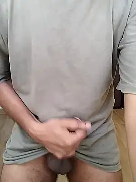 Snapshot of RavenBlack21 chatting on September 2025 10:48:02 AM RavenBlack21 online show from September 2025 10:48:02 AM