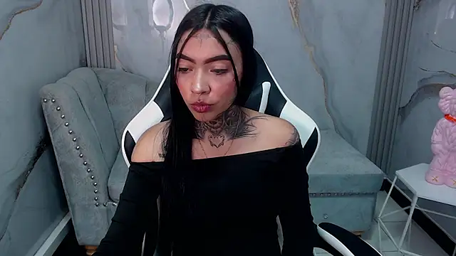 Ashley Blum v online show from September 2025 07:58:02 PM