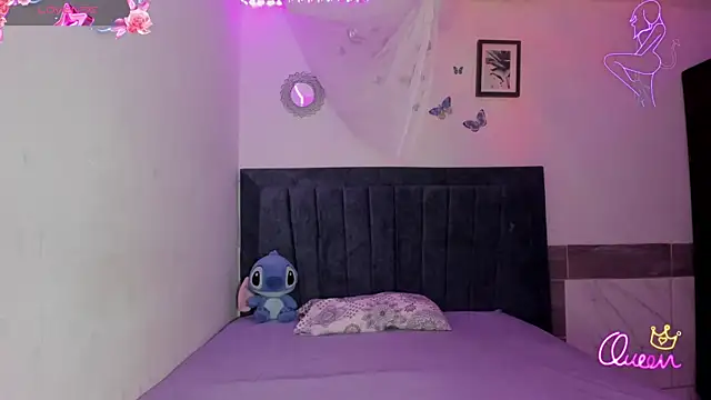 emmie bunny online show from May 2026 09:54:02 PM