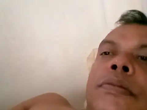 Snapshot of Suranga-55 chatting on October 2025 09:32:02 AM Suranga-55 online show from October 2025 09:32:02 AM