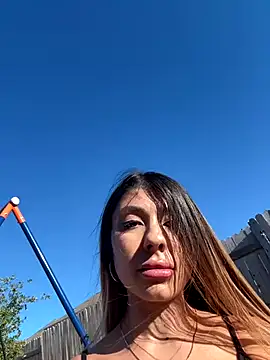 Snapshot of bbgurlnickii chatting on November 2025 09:59:01 PM bbgurlnickii online show from November 2025 09:59:01 PM