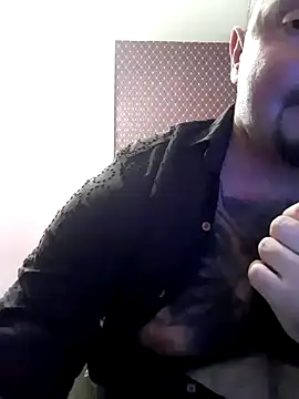 Snapshot of _NEREZA_ chatting on March 2026 07:33:01 PM NEREZA online show from March 2026 07:33:01 PM