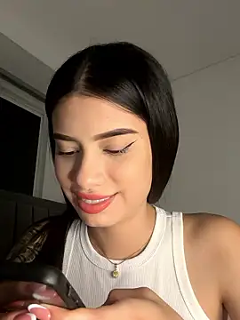 giasteele online show from January 2026 01:08:02 AM