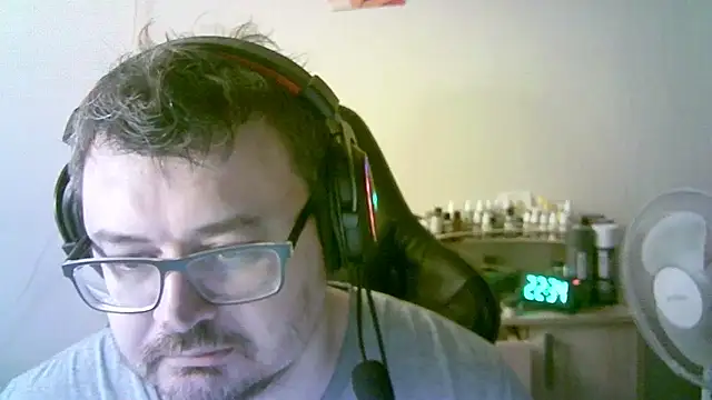 SirAbuser online show from February 2026 07:34:02 PM