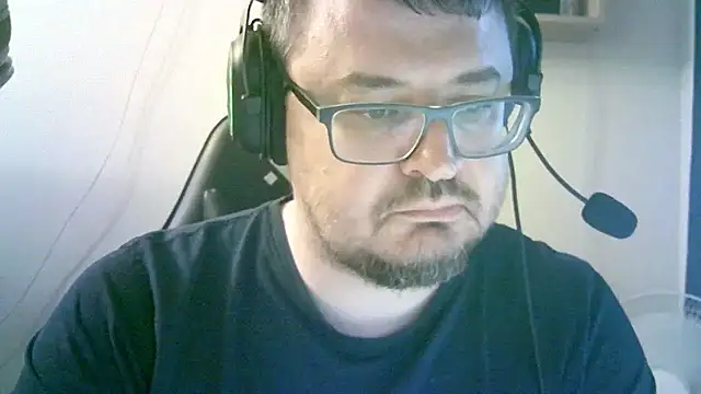 SirAbuser online show from June 2026 07:11:01 PM