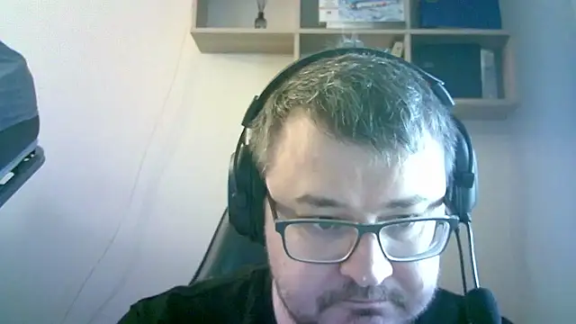 SirAbuser online show from June 2026 07:17:01 AM