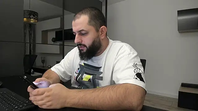 DravenPeak online show from September 2025 05:07:01 PM