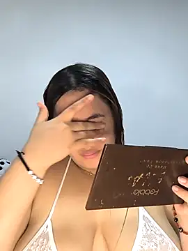 butterfly777  online show from October 2025 07:02:02 PM