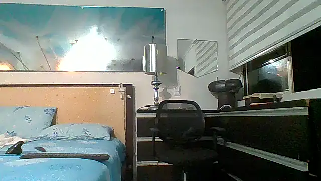 Snapshot of Mirianzapata_1 chatting on November 2025 05:40:02 AM Mirianzapata 1 online show from November 2025 05:40:02 AM