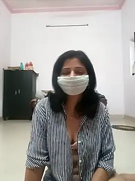 BITEXBABYlove online show from October 2025 02:19:01 AM