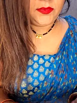 indian-hotmilfs online show from October 2025 06:19:02 PM