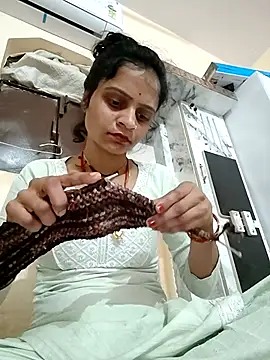 Sonam dhakad online show from November 2025 01:21:02 PM