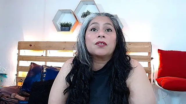 sheila reeves2772 online show from October 2025 05:34:01 PM