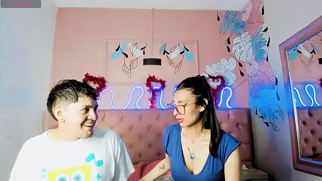 Snapshot of Ethan_N_Abby chatting on September 2025 08:11:02 PM Ethan N Abby online show from September 2025 08:11:02 PM