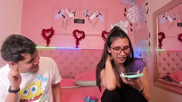 Snapshot of Ethan_N_Abby chatting on September 2025 08:45:01 PM Ethan N Abby online show from September 2025 08:45:01 PM