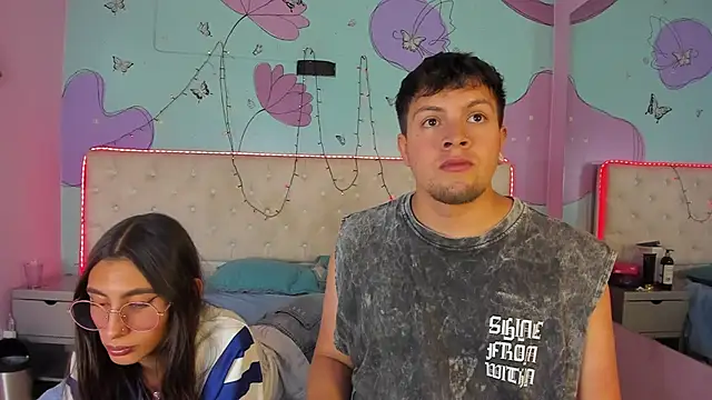 Snapshot of Ethan_N_Abby chatting on January 2026 08:00:01 PM Ethan N Abby online show from January 2026 08:00:01 PM