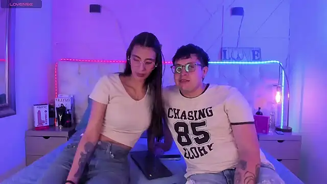 Snapshot of Ethan_N_Abby chatting on February 2026 11:54:01 AM Ethan N Abby online show from February 2026 11:54:01 AM