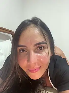 Scarlett05 online show from November 2025 01:22:01 AM