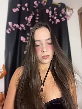 Scarlett05 online show from May 2026 02:09:02 AM