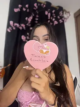 Scarlett05 online show from May 2026 02:08:01 AM