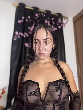 Scarlett05 online show from June 2026 02:06:01 AM