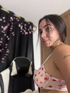 Scarlett05 online show from July 2026 02:05:17 AM