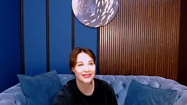 Snapshot of DarcyWilsy chatting on October 2025 12:12:02 PM DarcyWilsy online show from October 2025 12:12:02 PM