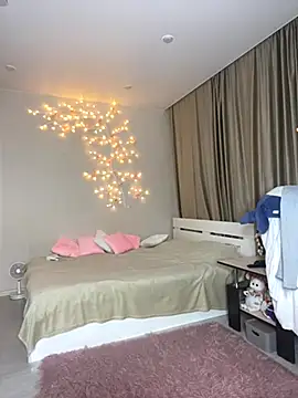 Bellissa  online show from November 2025 10:53:02 PM