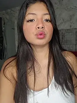 ashleythompson2025 online show from January 2026 12:54:01 PM