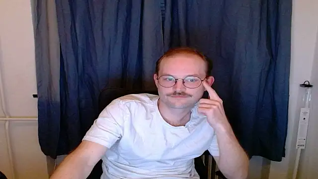 Snapshot of ChefDeLust chatting on October 2025 05:12:01 PM ChefDeLust online show from October 2025 05:12:01 PM