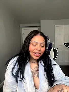 Snapshot of chicanachic13 chatting on September 2025 10:48:02 PM chicanachic13 online show from September 2025 10:48:02 PM