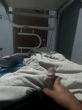 Hrickew online show from October 2025 05:17:02 AM