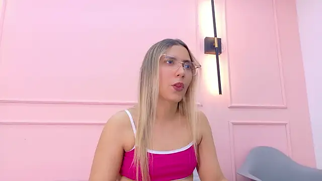 MaddieTease online show from February 2026 01:54:01 PM