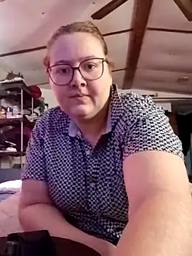 Snapshot of XEmoxkittyx chatting on February 2026 05:09:01 PM XEmoxkittyx online show from February 2026 05:09:01 PM