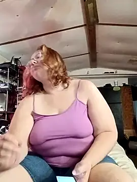 Snapshot of XEmoxkittyx chatting on February 2026 05:09:02 PM XEmoxkittyx online show from February 2026 05:09:02 PM