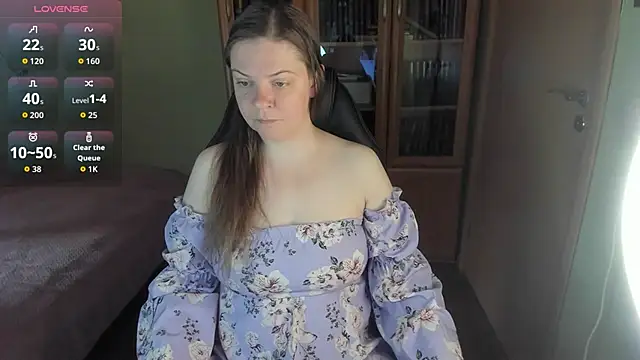MiaLores online show from July 2026 10:09:02 AM