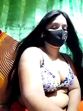 Mistompa24 online show from October 2025 04:55:01 AM