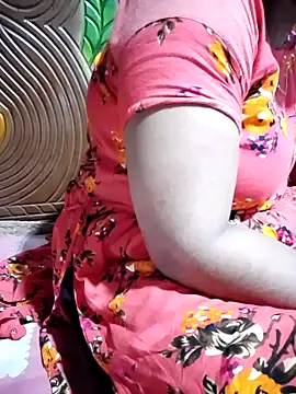 Mistompa24 online show from October 2025 04:07:02 PM