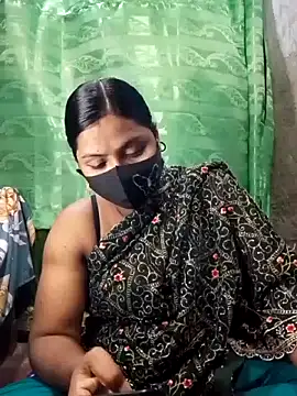 Snapshot of Mistompa24 chatting on April 2026 03:48:02 PM Mistompa24 online show from April 2026 03:48:02 PM