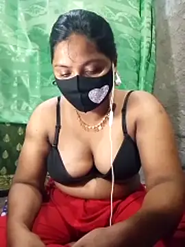 Snapshot of Mistompa24 chatting on April 2026 05:38:01 AM Mistompa24 online show from April 2026 05:38:01 AM